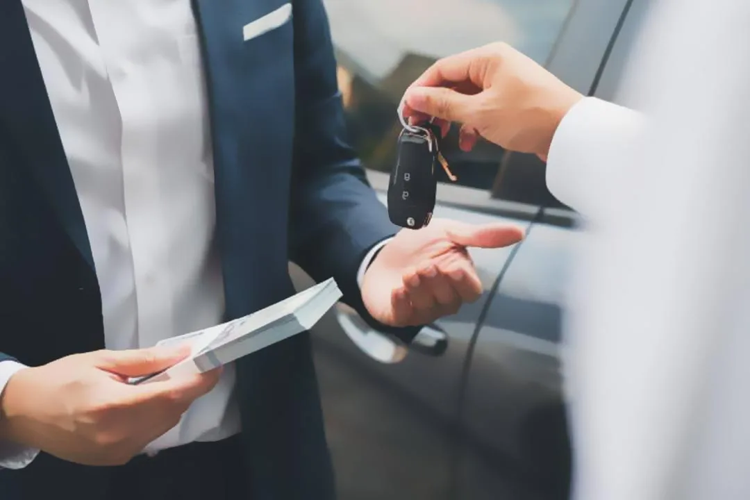 Votre voiture au garage pour renflouer vos caisses ?